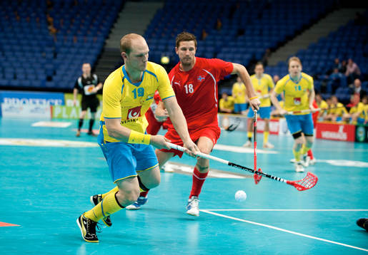 Mattias Helgesson, Sverige tar emot boll