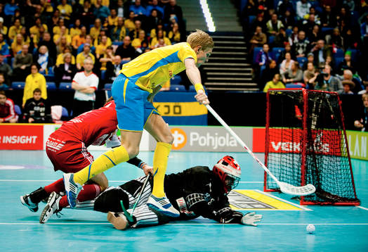 Kim Nilsson, Sverige pressar