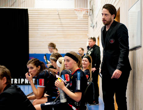 Theres Persson, Joacim Bernvid, tränare Pixbo