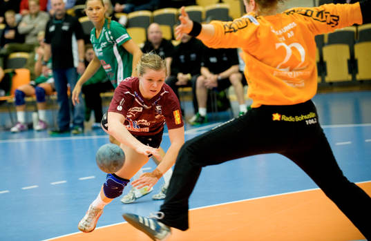 Caroline Friberg, Lugi