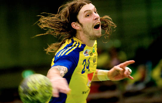 Fredrik Petersen, Sverige