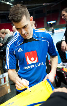 Dalibor Doder, Sverige