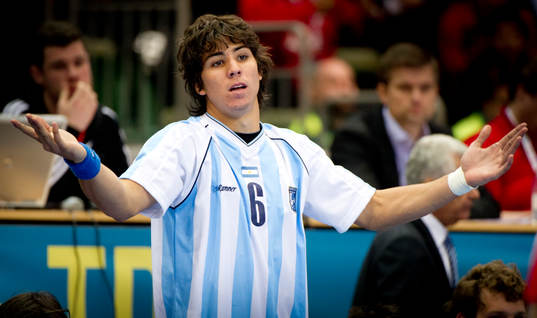 Diego Simonet, Argentina