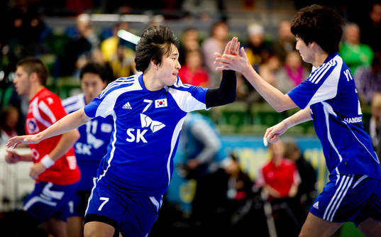 Jung Su Young, Korea