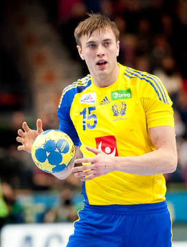 Jonas Larholm, Sverige