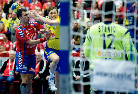 Jonas Larholm, Sverige
