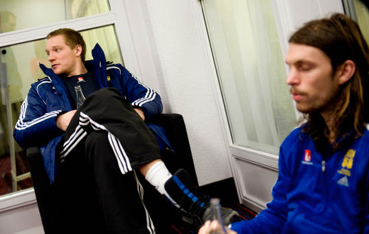Oscar Carlén och Fredrik Petersen, Sverige