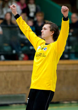 Hans Winge, målvakt, Redbergslid, jubel