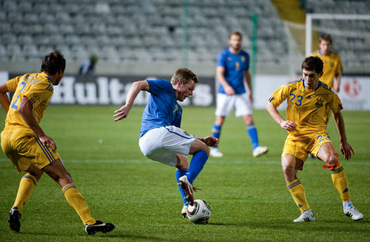 Sebastian Larsson, Sverige