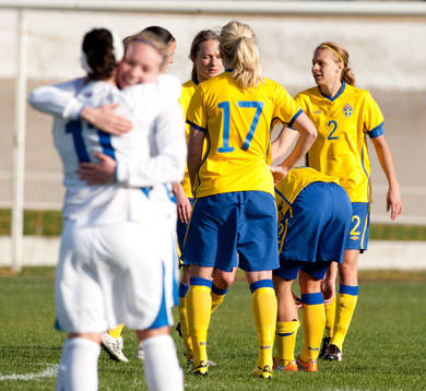 Bläddra bland fler bilder av Fotboll, Dam, Algarve Cup, Sverige - Island: