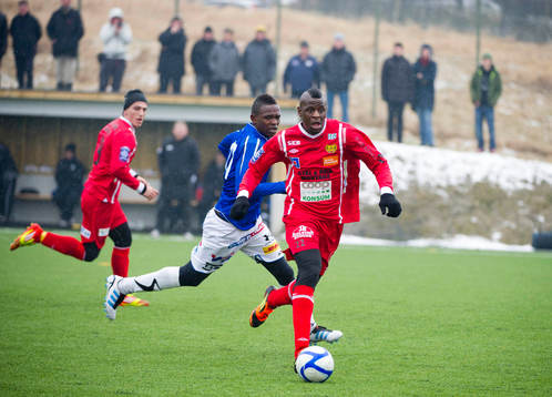 Ibrahim Koroma, Trelleborg och Dominique Kivuvu, Mjällby