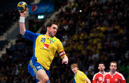 Tobias Karlsson, Sverige