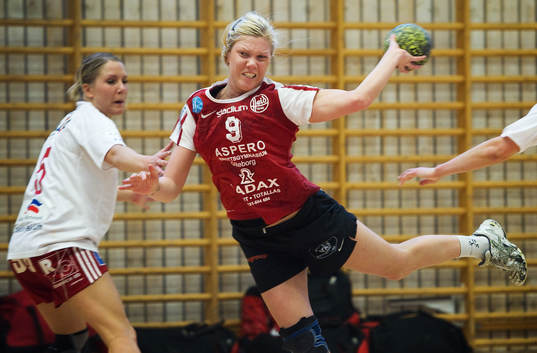 Caroline Levander, Heid