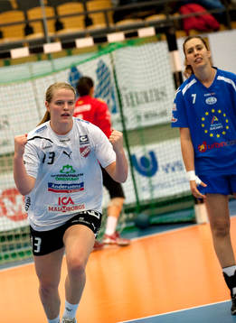 Maria Adler, Lugi