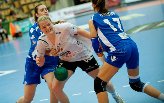 Maria Adler, Lugi