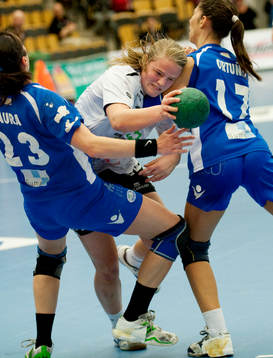 Maria Adler, Lugi