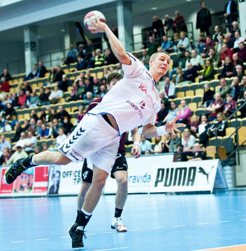 Linus Arnesson, Redbergslid