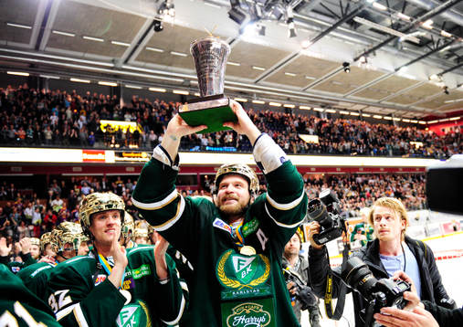 SM-Guld, SM-vinnare, guld, pokal, glädje, jubel. Svenska