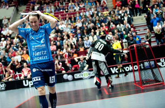 Martin Emanuelsson, Varberg har missat en straff. Depp
