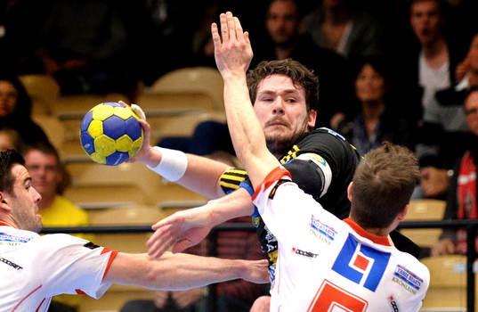 Jonathan Stenbäcken, Sävehof