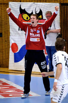 Mikael Aggefors, målvakt, Alingsås, jubel