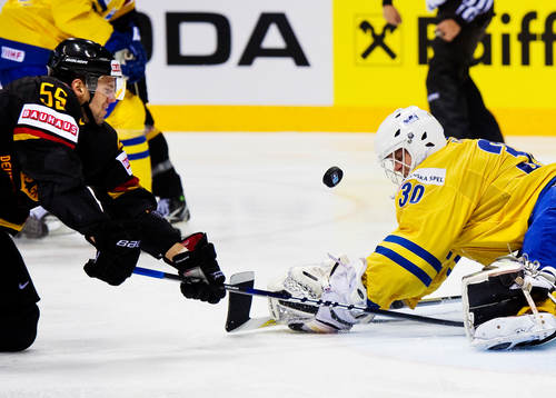 Felix Schutz, Tyskland, oroar framför Viktor Fasth,