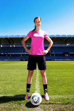 Lotta Schelin. Stadium, Adidas