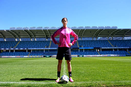 Lotta Schelin. Stadium, Adidas