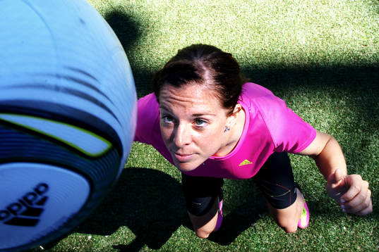 Lotta Schelin. Stadium, Adidas