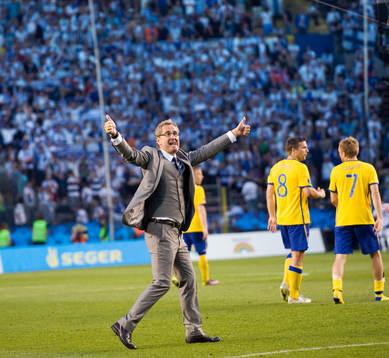 Erik Hamrén, förbundskapten, segerjubel