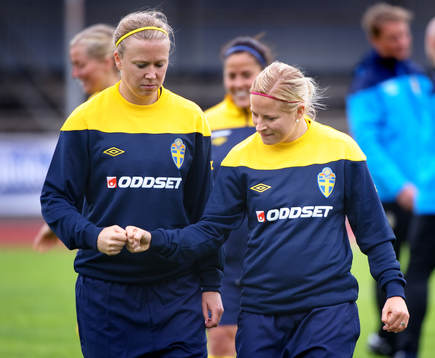 Sara Larsson, Annica Svensson