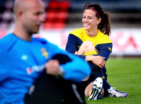 Lotta Schelin, Sverige