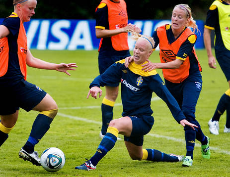 Caroline Seger, Josefine Öqvist