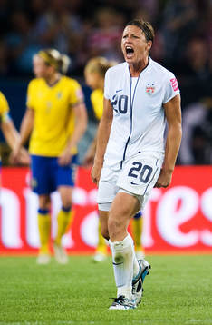 Abby Wambach, USA, jubel. 2-1