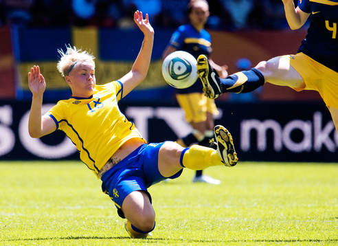 Nilla Fischer, Sverige