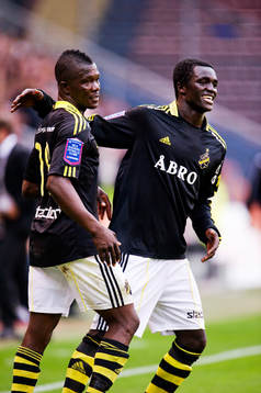 Teteh Bangura och Kwame Karikari, AIK, jubel