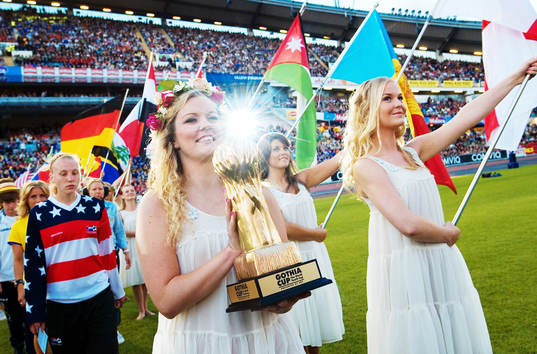 Fotboll, Gothia Cup, Invigning