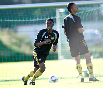 Chadley Jacobs och Sandile Hadebe, två sydafrikaner från