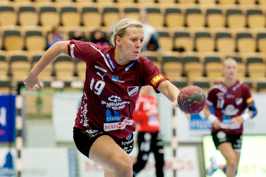 Nathalie Hagman, Lugi