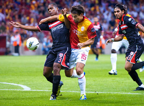 Andre Luiz Bahia Santos Viana, Samsunspor, Milan Baros,