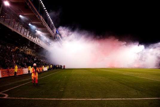 Matchen fick avbrytas tillfälligt