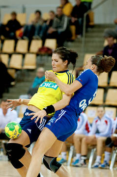 Laura Fiera Adina, Rumänien, Camille Agylon, Frankrike