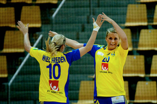 Annika Wiel Freden, Isabelle Gulldén, Sverige, jubel