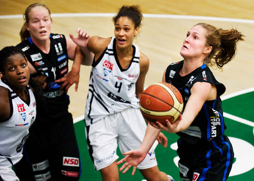 Alexandra Ferm, Northland, gör två poäng
