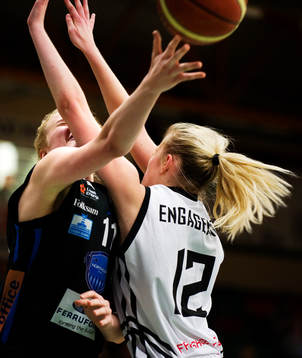 Allis Nyström, Northland, i en tuff närkamp med Nina