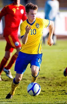 Måns Söderqvist, Sverige