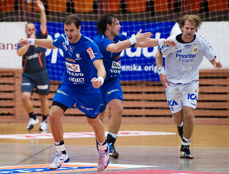 Niklas Forsmoo, Skövde, jubel
