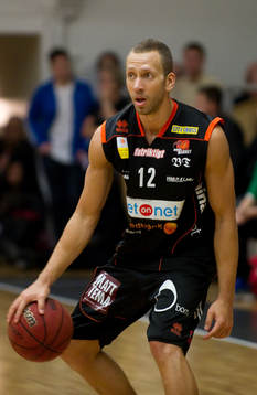 Jason Thomas