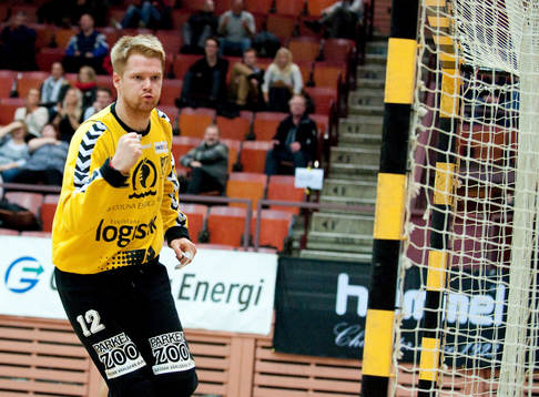 Richard Larsson, målvakt Guif, jubel