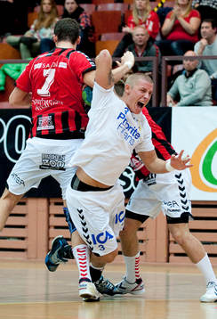 Linus Arnesson, Redbergslid